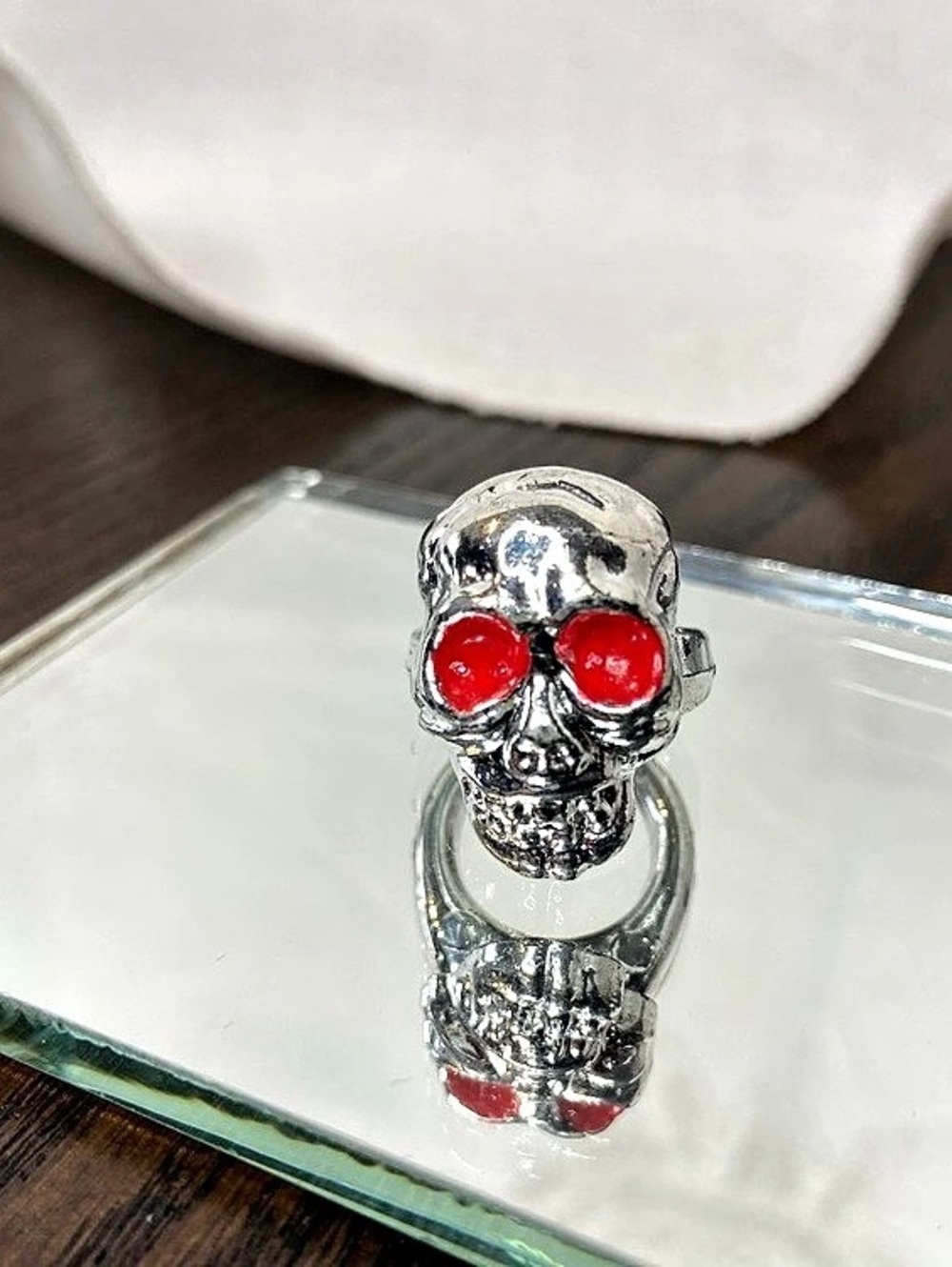 Vintage 1990s Plastic Silver Paint Skull Halloween Costume Ring Size Small Child